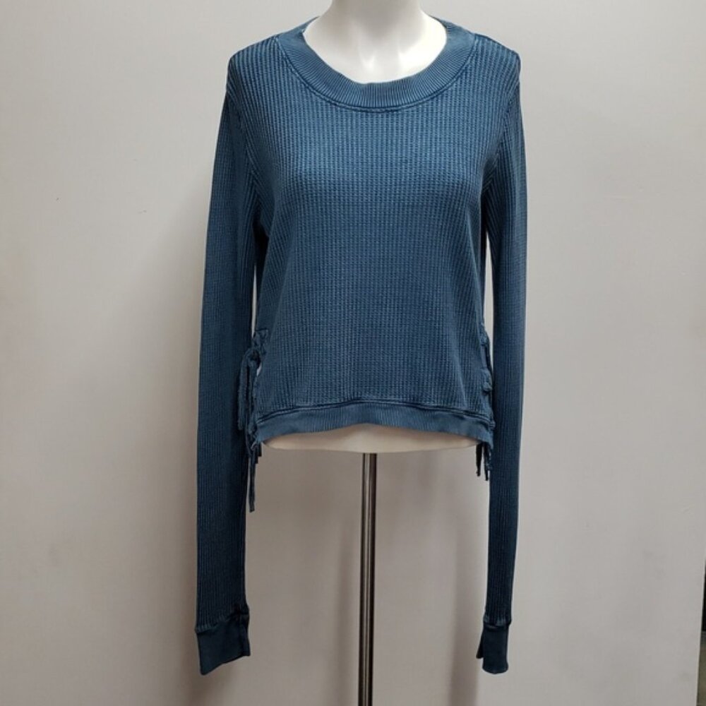 Free People One Interlaken Cropped Waffle Top Women's Medium Thermal Blue